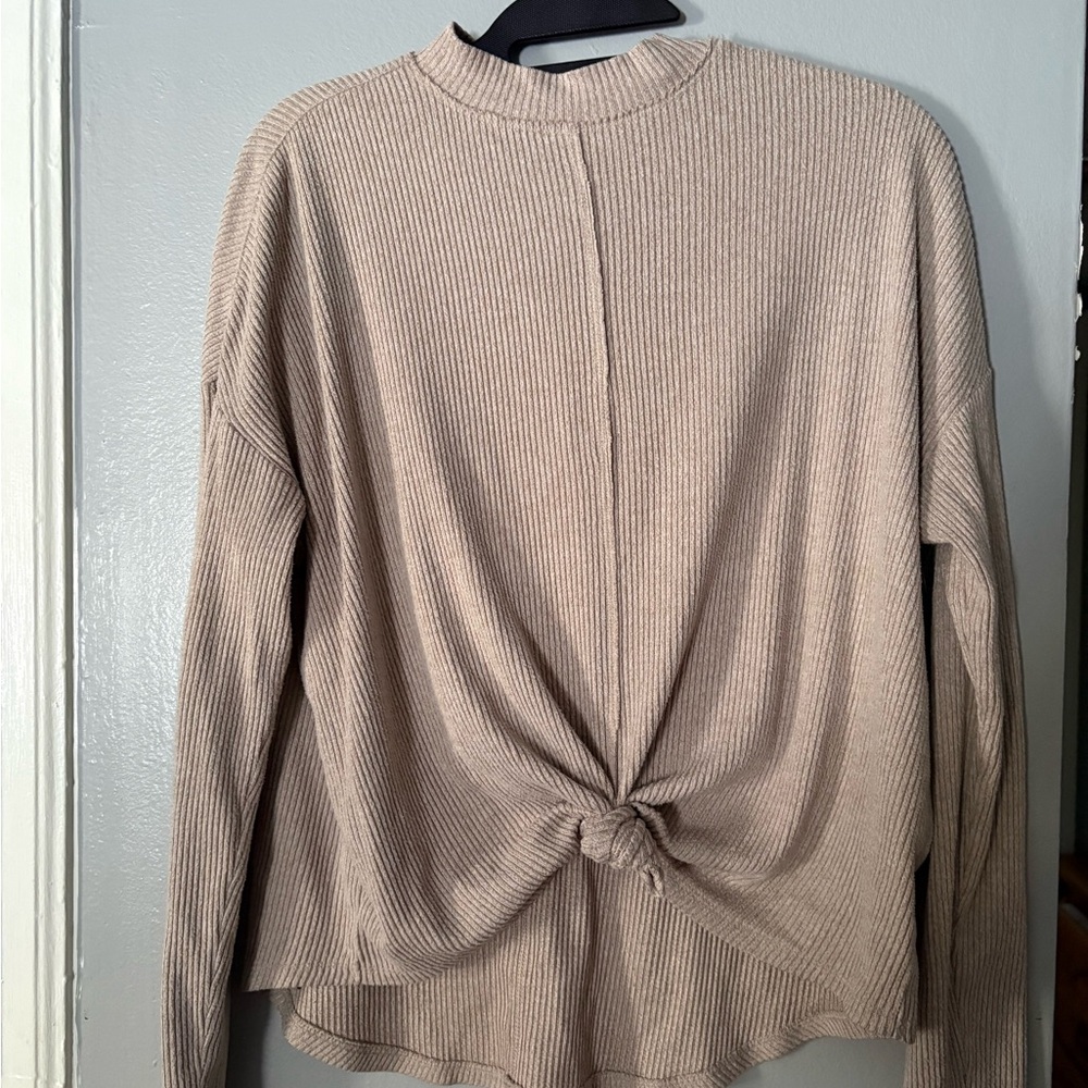 SO Taupe Ribbed Knit Top
